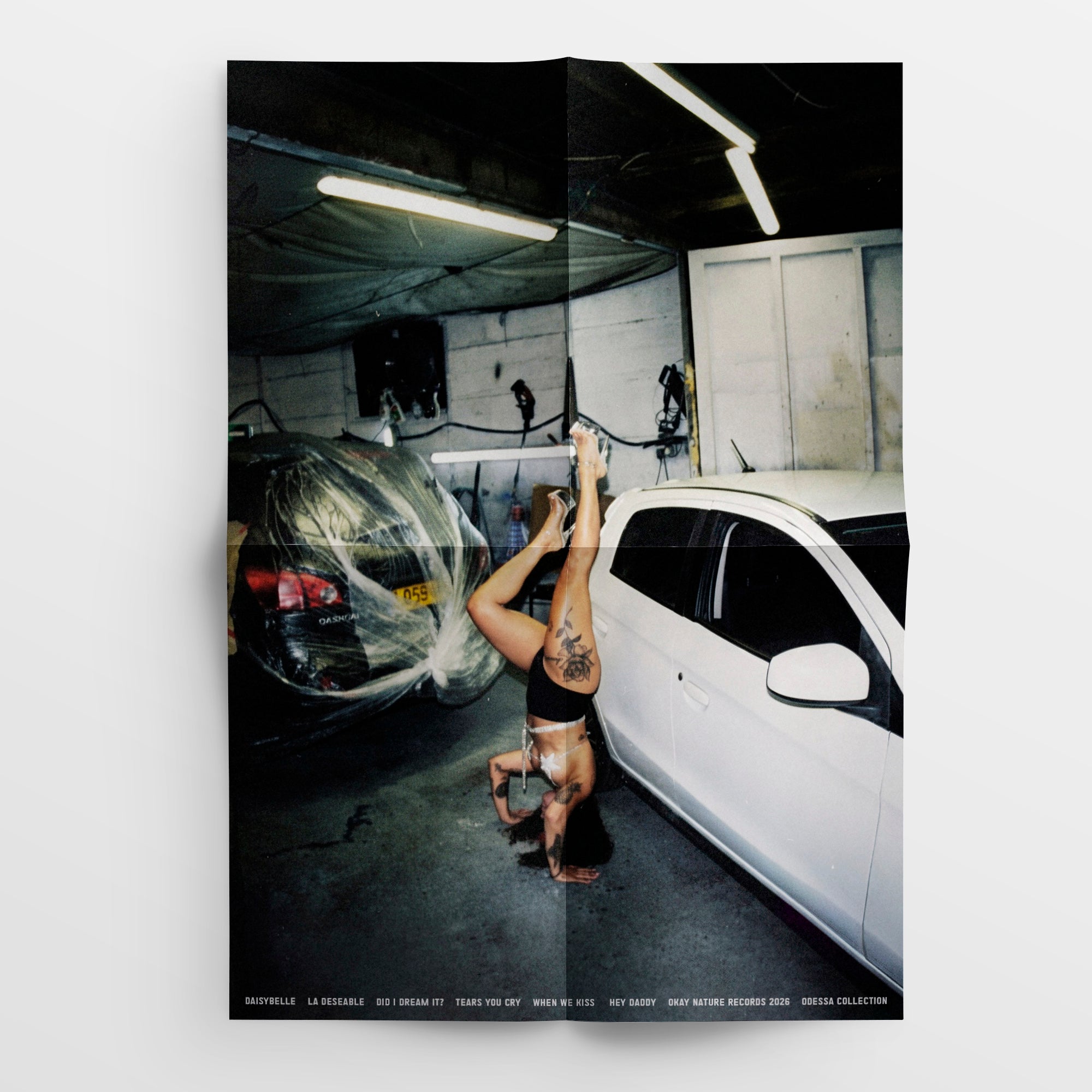 La Deseable - Poster 2